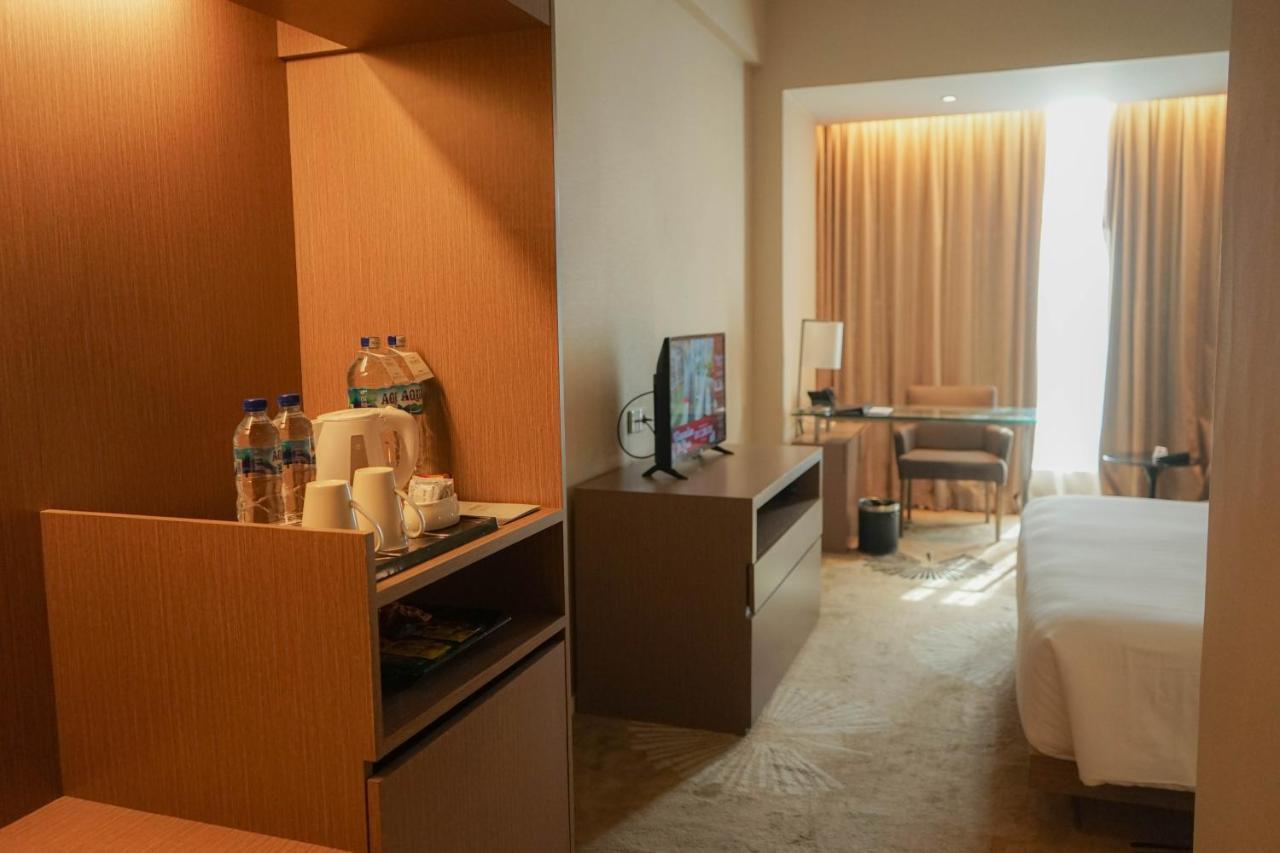 The Premiere Hotel Pekanbaru Eksteriør billede