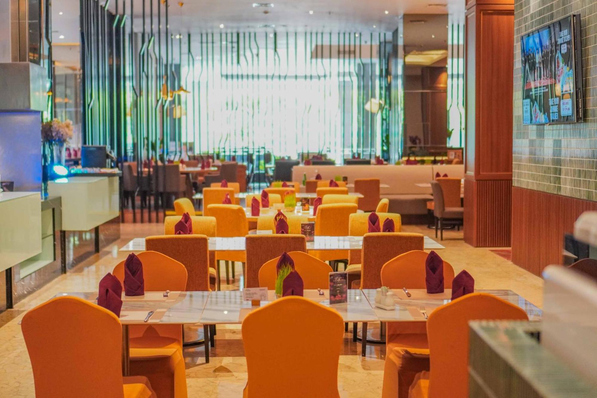 The Premiere Hotel Pekanbaru Eksteriør billede
