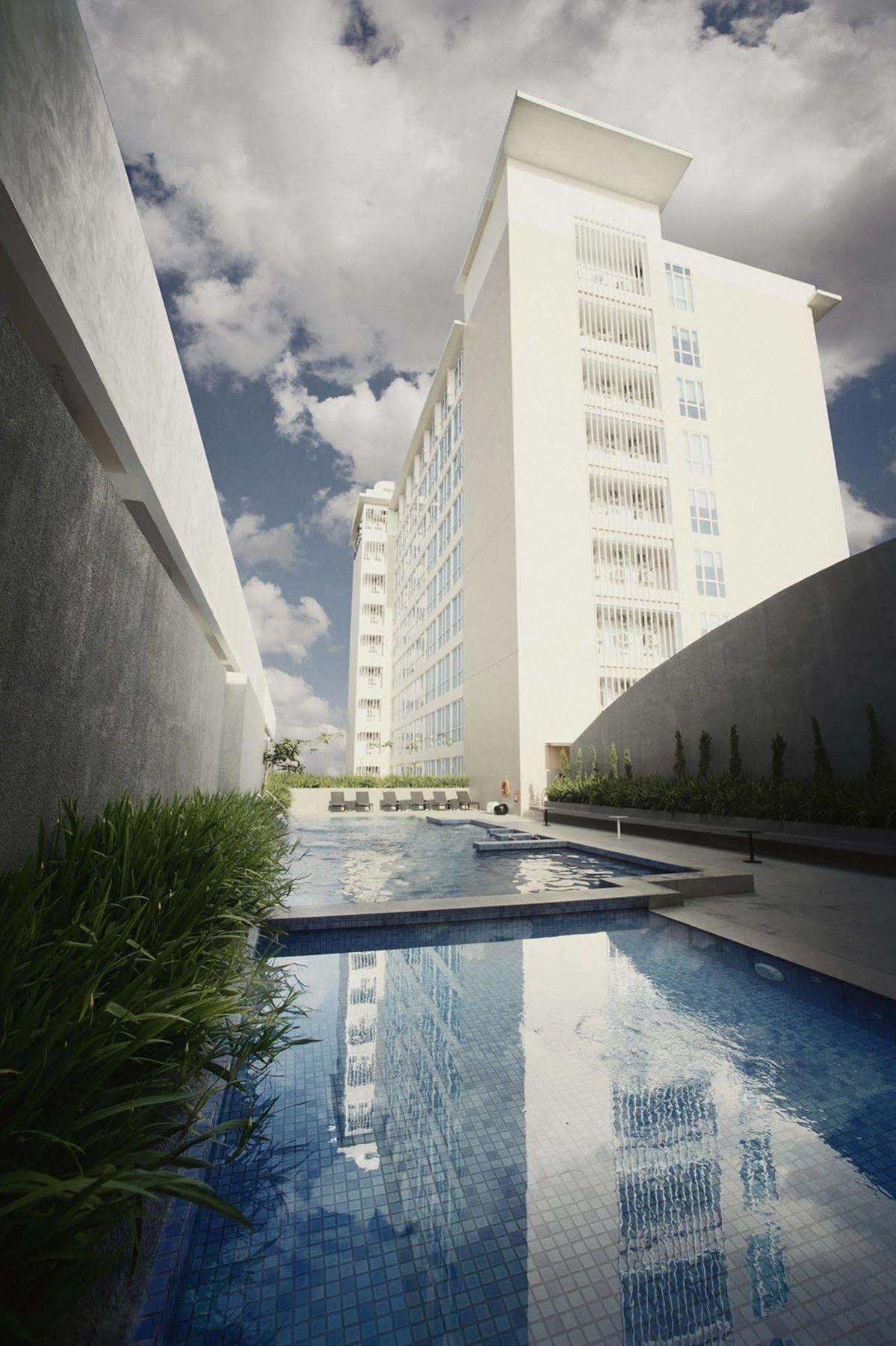 The Premiere Hotel Pekanbaru Eksteriør billede