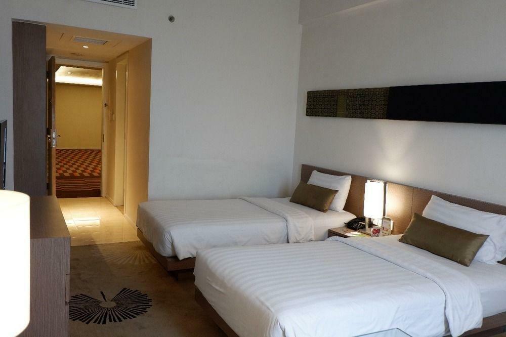 The Premiere Hotel Pekanbaru Eksteriør billede